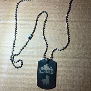 Fortnite dog tag necklace loot llama
